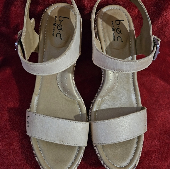 BOC Women Leather Platform Wedge Heel Sandal-Size 7M, Color-Stone/Beige - Picture 5 of 10